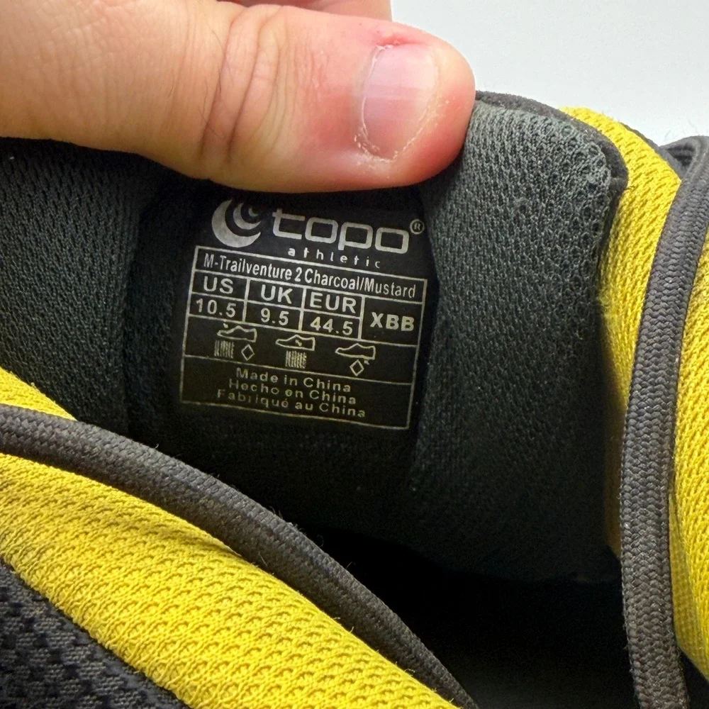 Topo Athletics Trailventure 2 Mens 10.5 Hiking Boot Charcoal/Mustard VIBRAM
